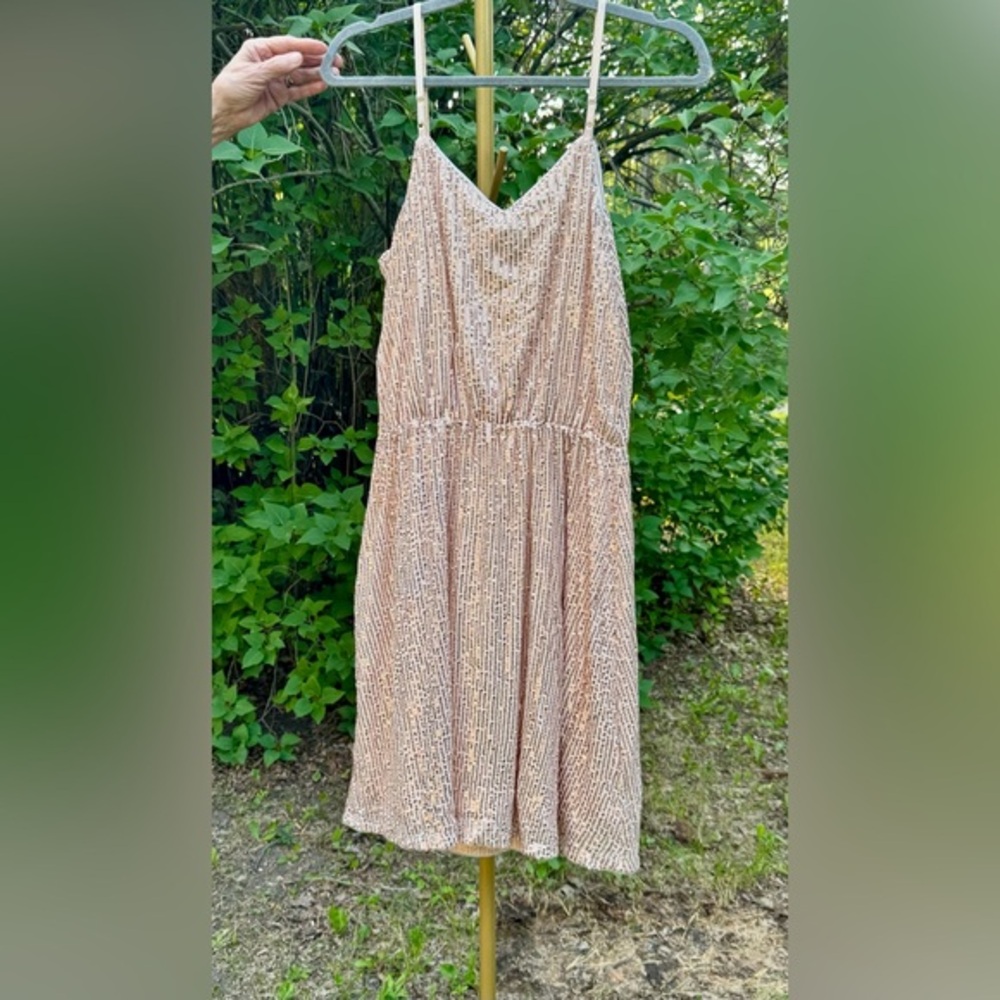 Grace Karin rose gold sequin midi Dress Sz medium NWT